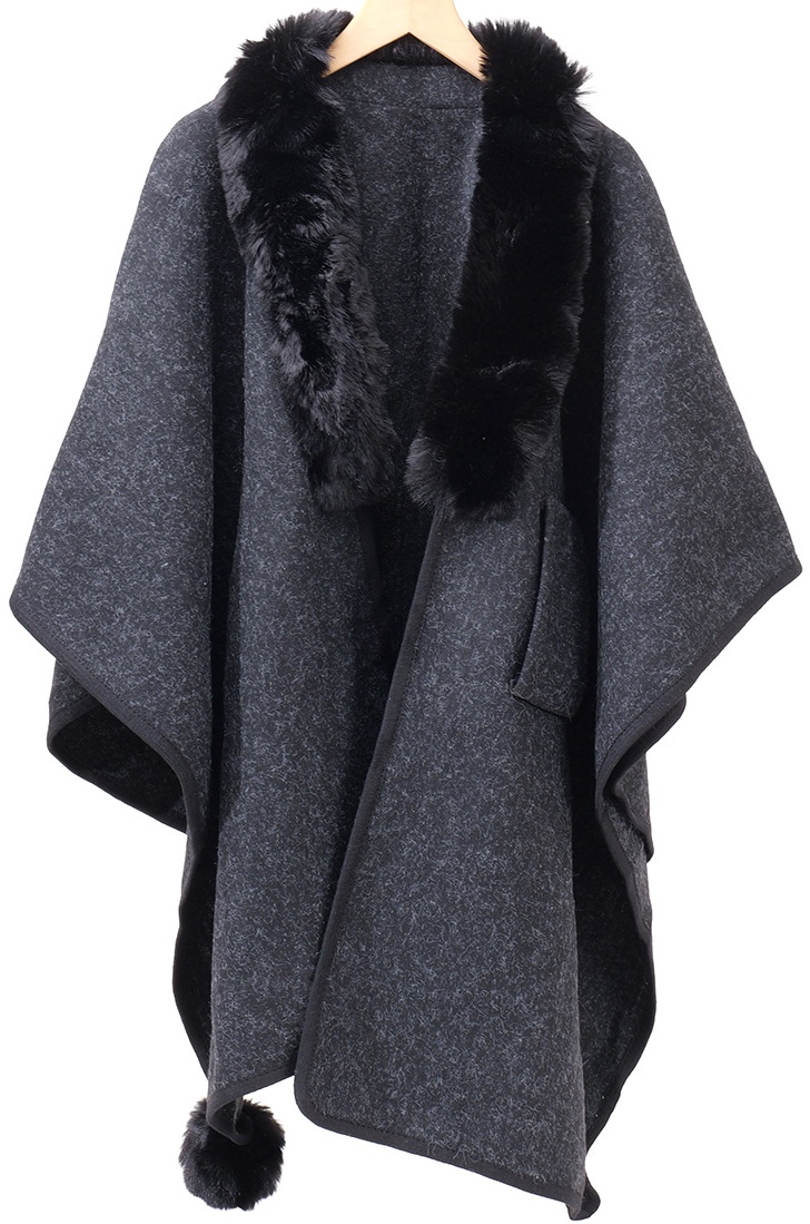 R-O4.2 SCARF1005-003-4 Luxury Poncho Faux Fur Black