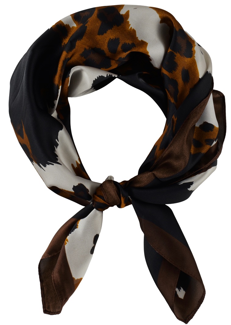 X-D9.2 SCARF1107-002-18 Summer Scarf 70x70cm