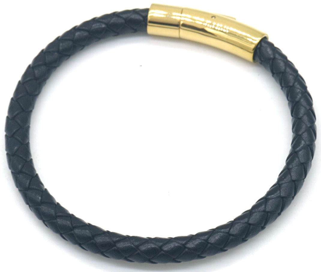 C-D9.2  B824-004-2 S. Steel Leather Bracelet 21cm