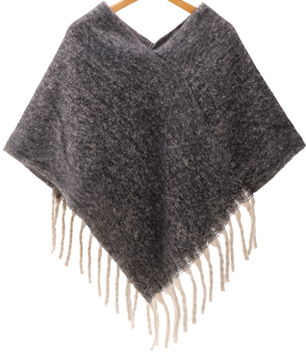 T-E4.1 SCARF2588-011-8 Woven Winter Poncho Black T-E4.1 SCARF2588-011-8 Woven Winter Poncho Black